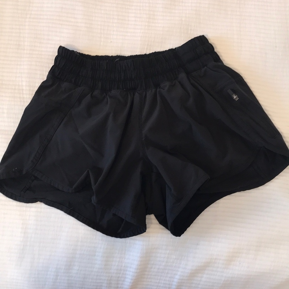 LULU LEMON Tracker Shorts Black